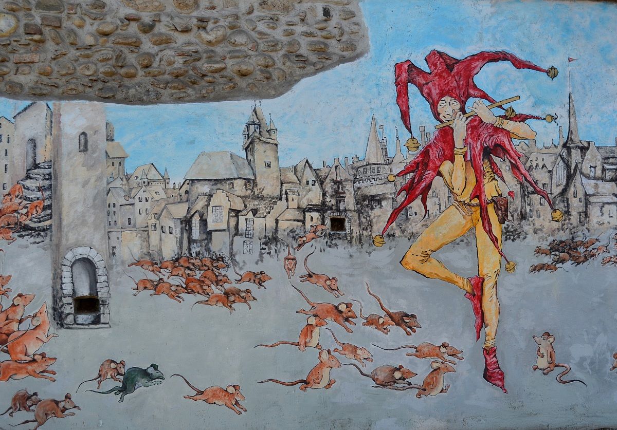 The Pied Piper "murals"