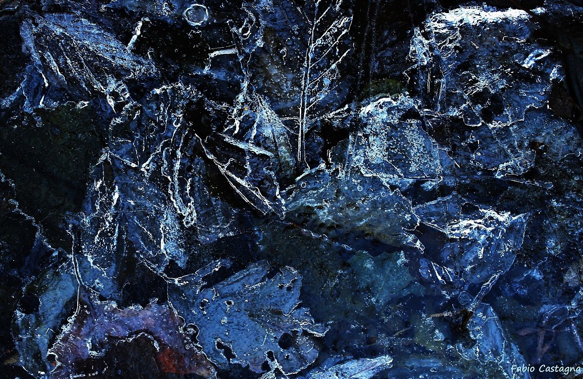 Astratto ghiacciato