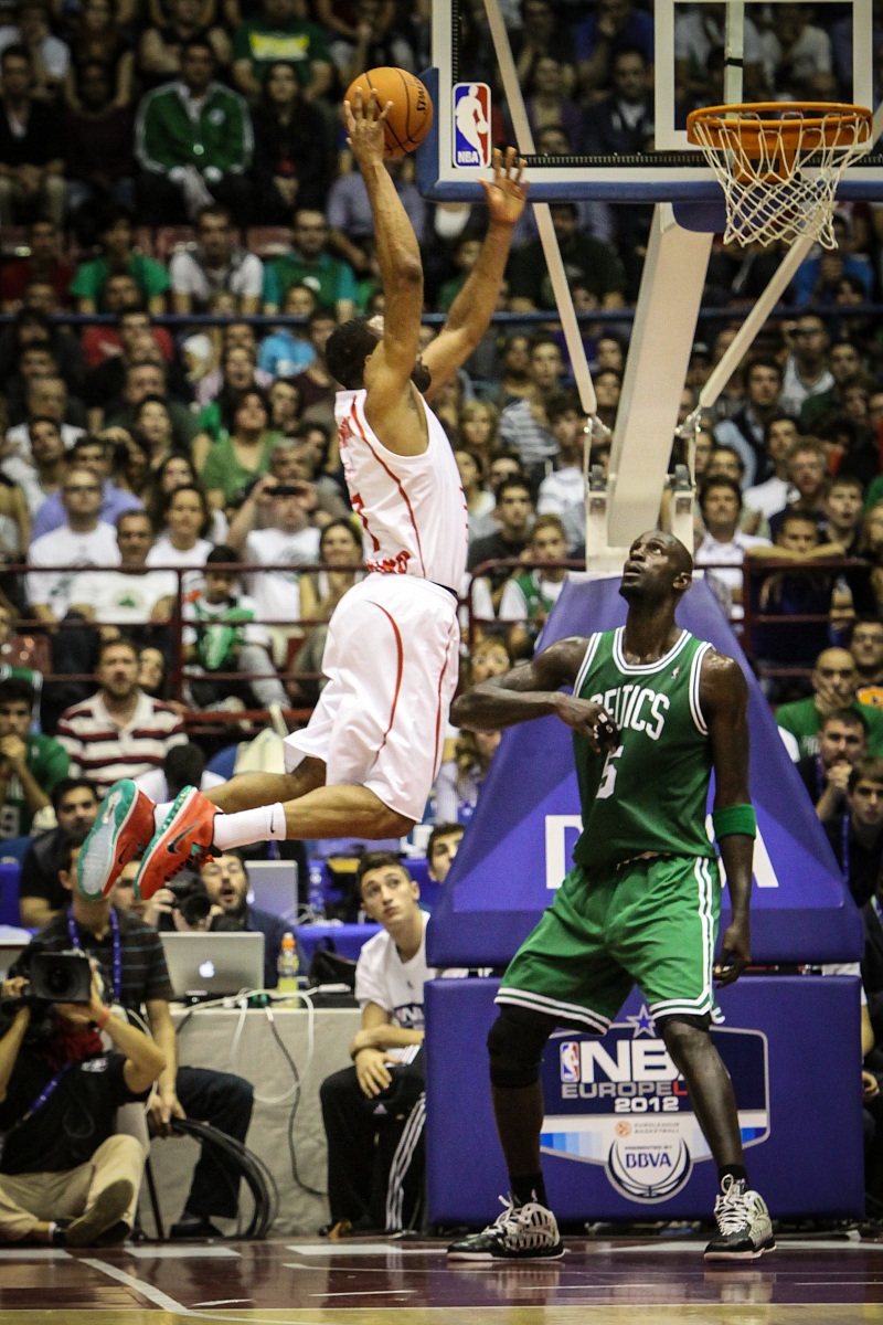 Malik Hairston vs. Kevin Garnett