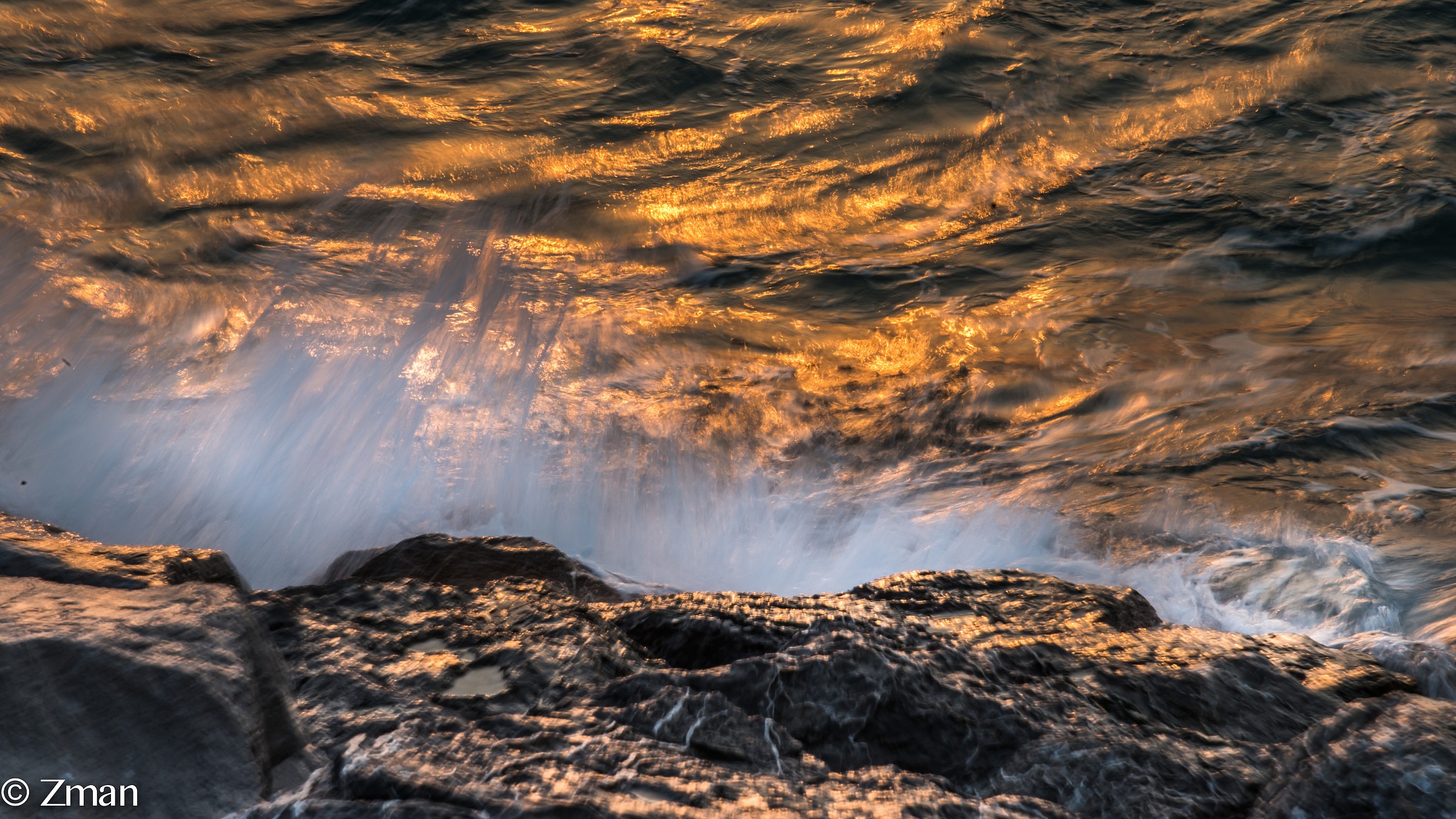 Tramonto alla diga foranea