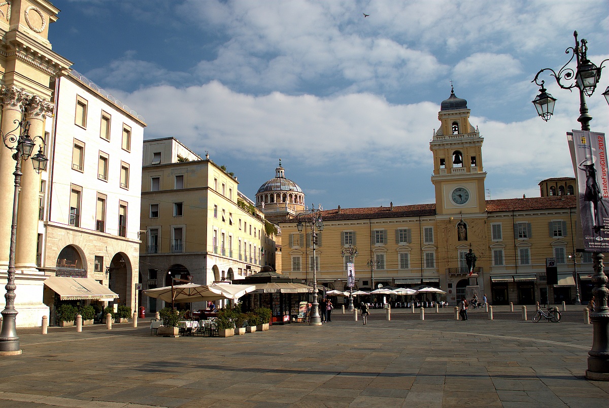 Parma-Piazza Garibaldi