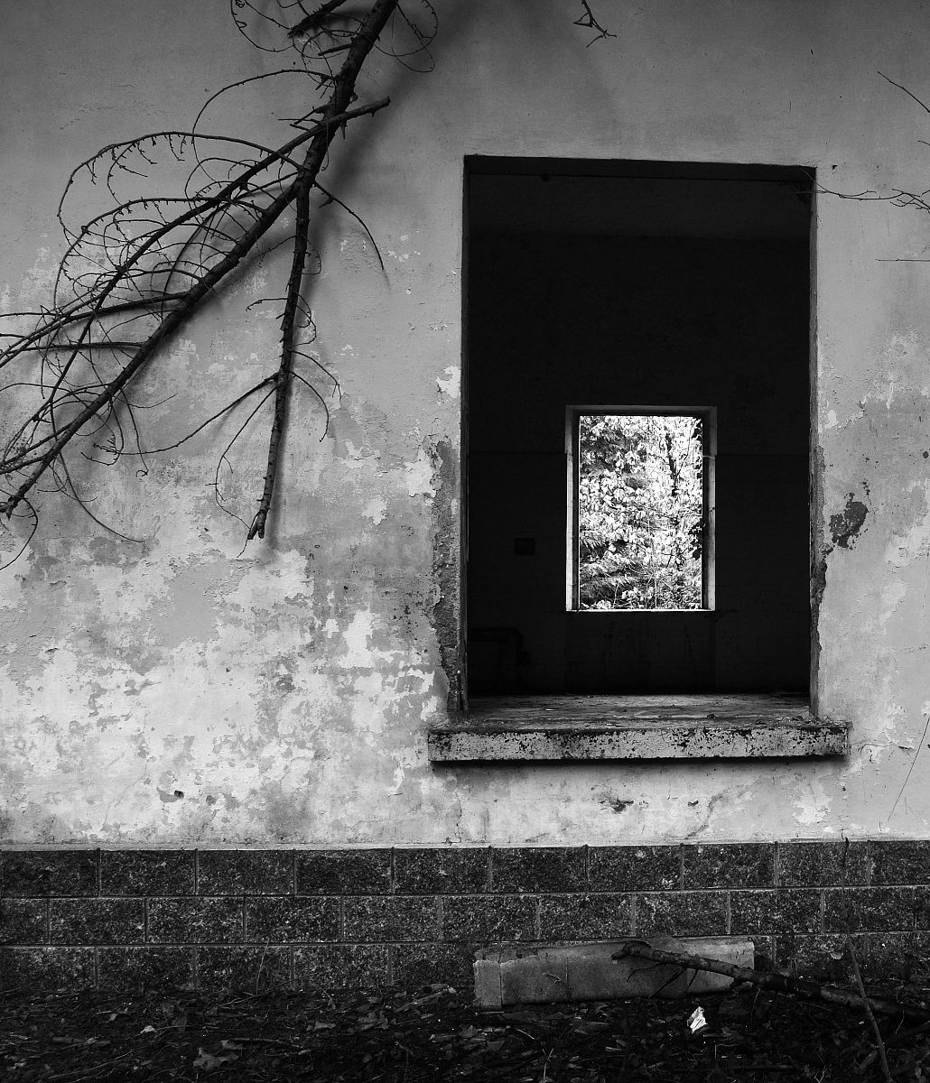 abandoned barracks 1