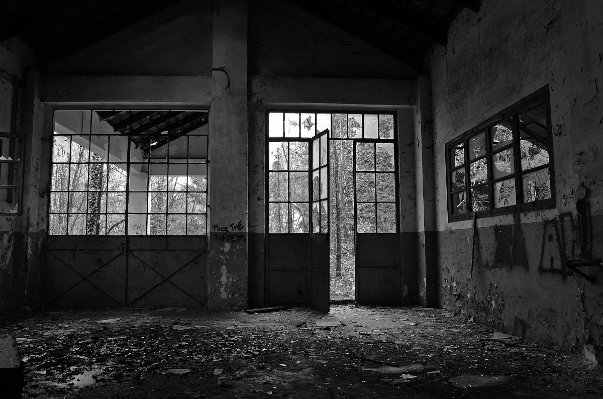 abandoned barracks 3