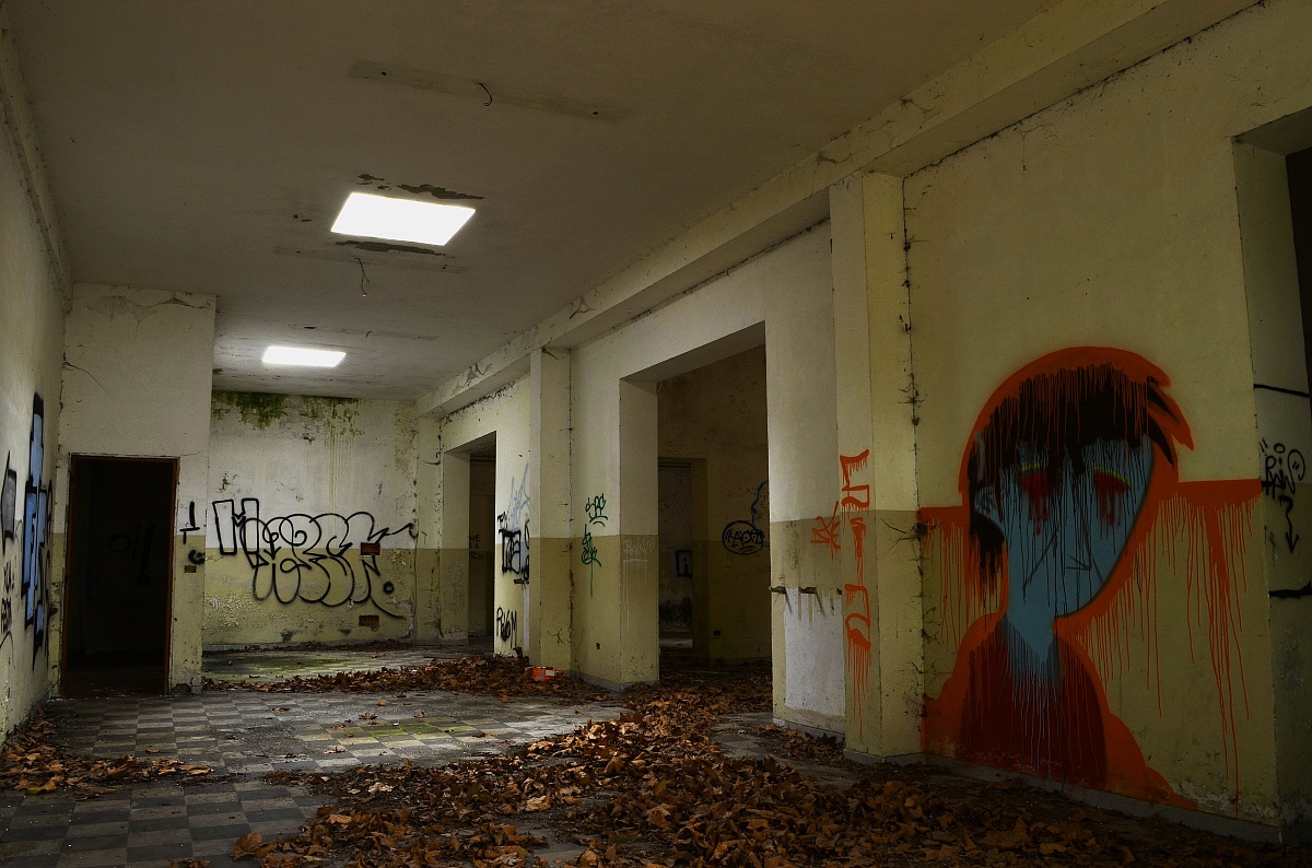 abandoned barracks 4
