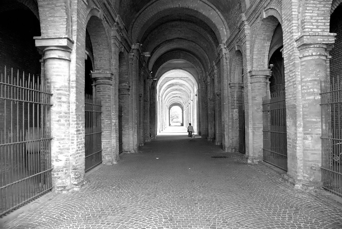 Parma-Porticato del Palazzo Pilotta