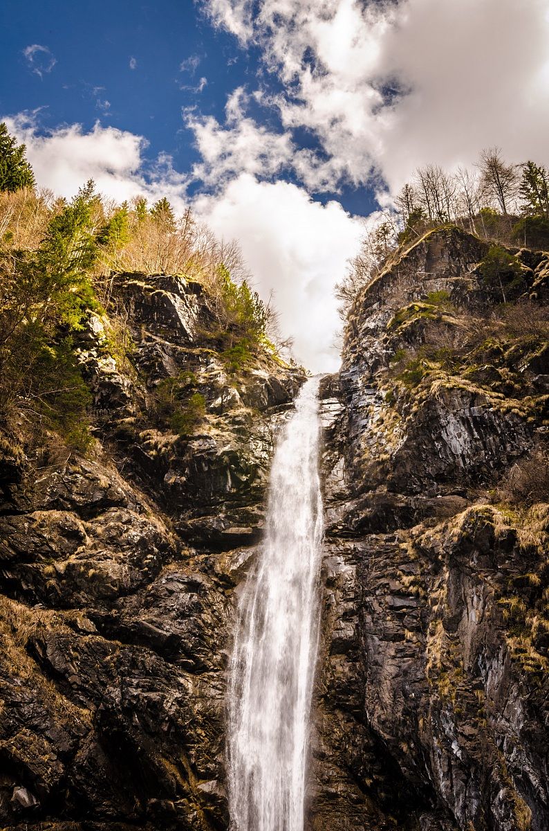 Waterfall in Masarè