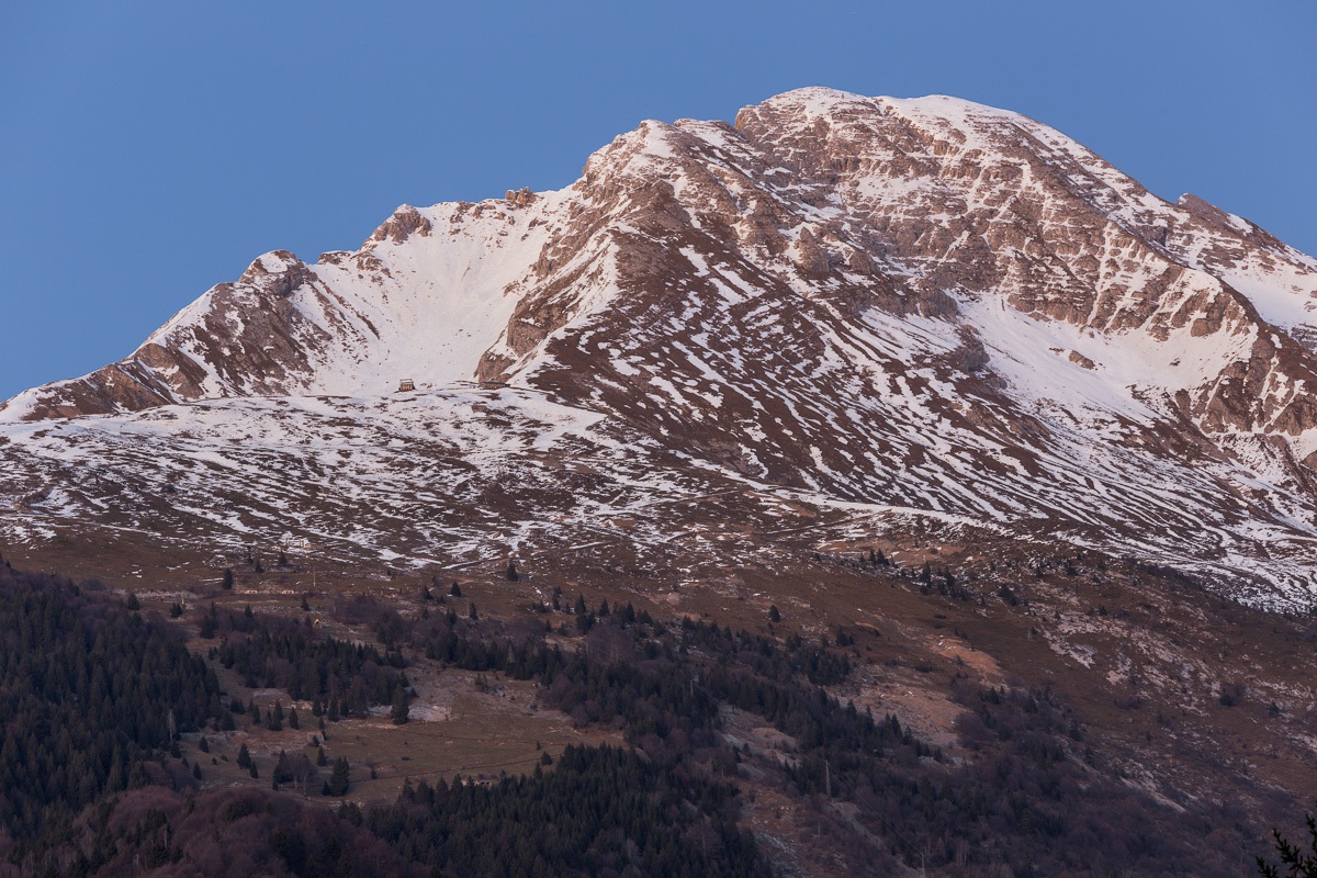 Il Pizzo Arera dopo che il sole è calato...