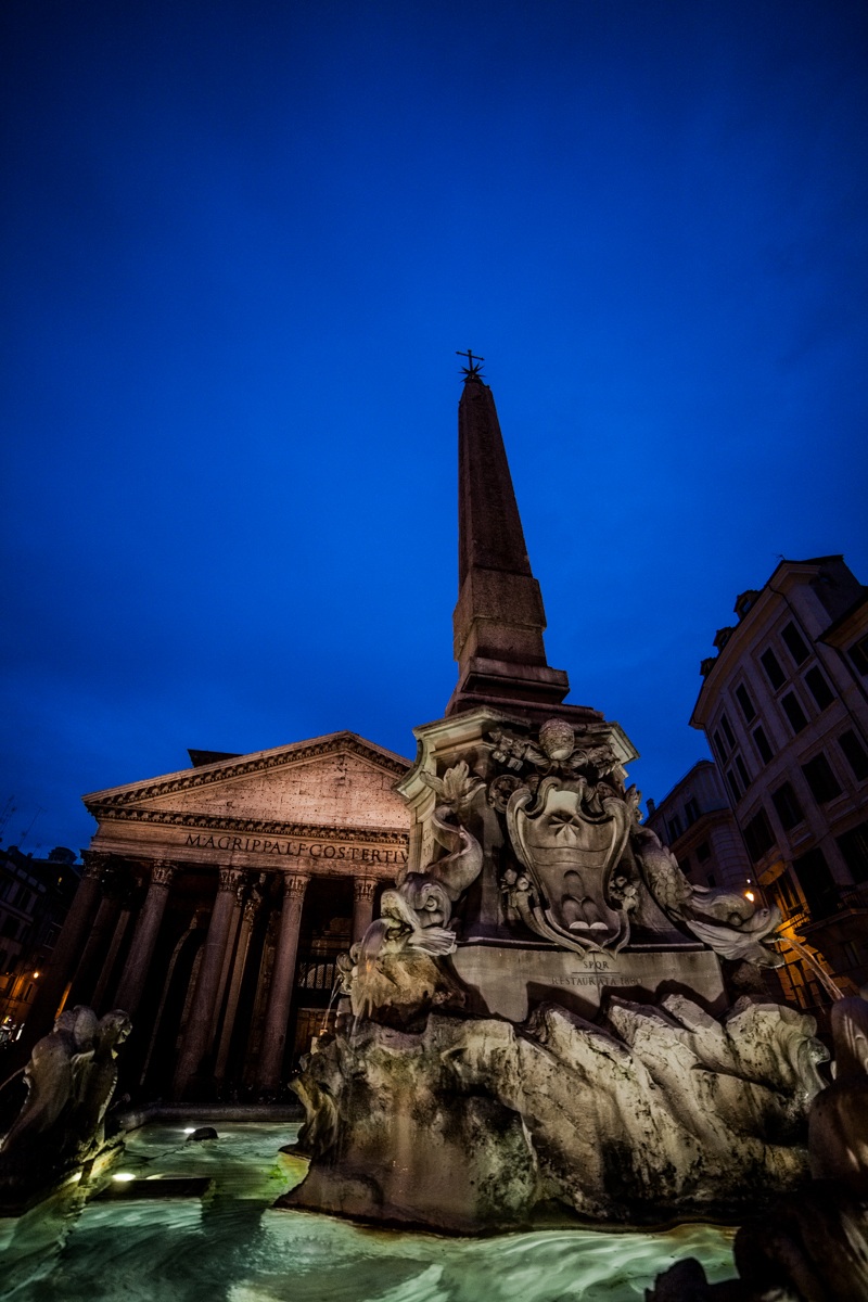 Pantheon-outside-