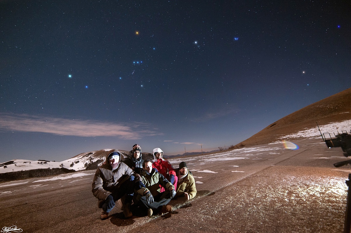 Self-portraits and tans of the moon