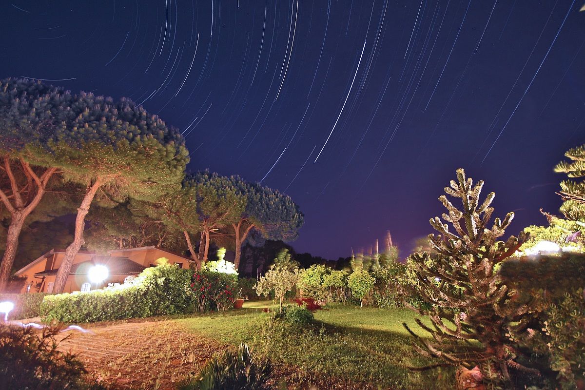 Startrail Villa Sagittario