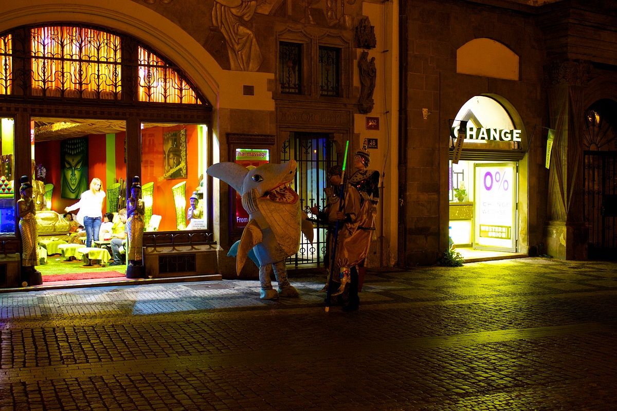 Another night in the streets of Prague