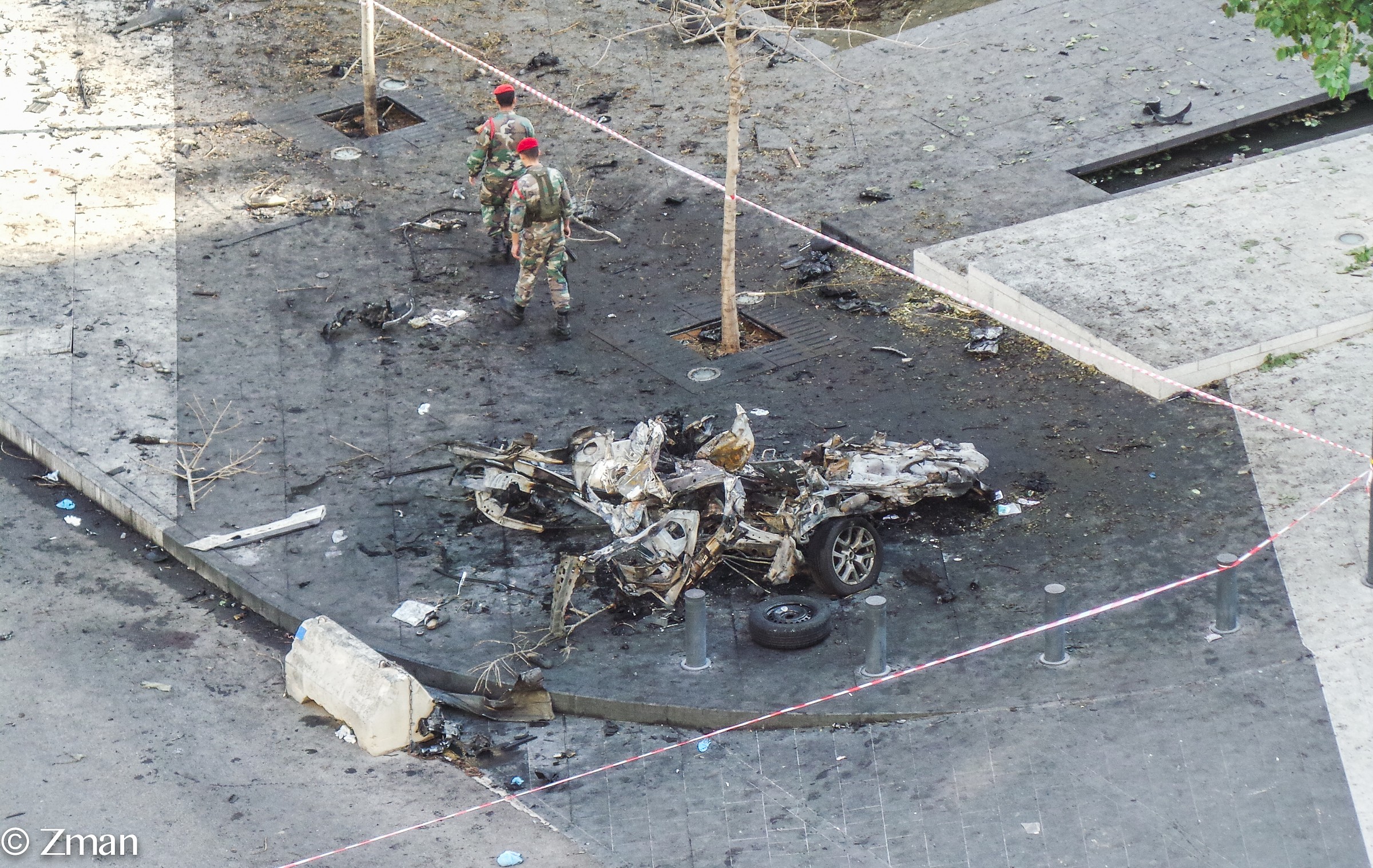 Oggi, s Esplosione auto davanti a casa di mio figlio