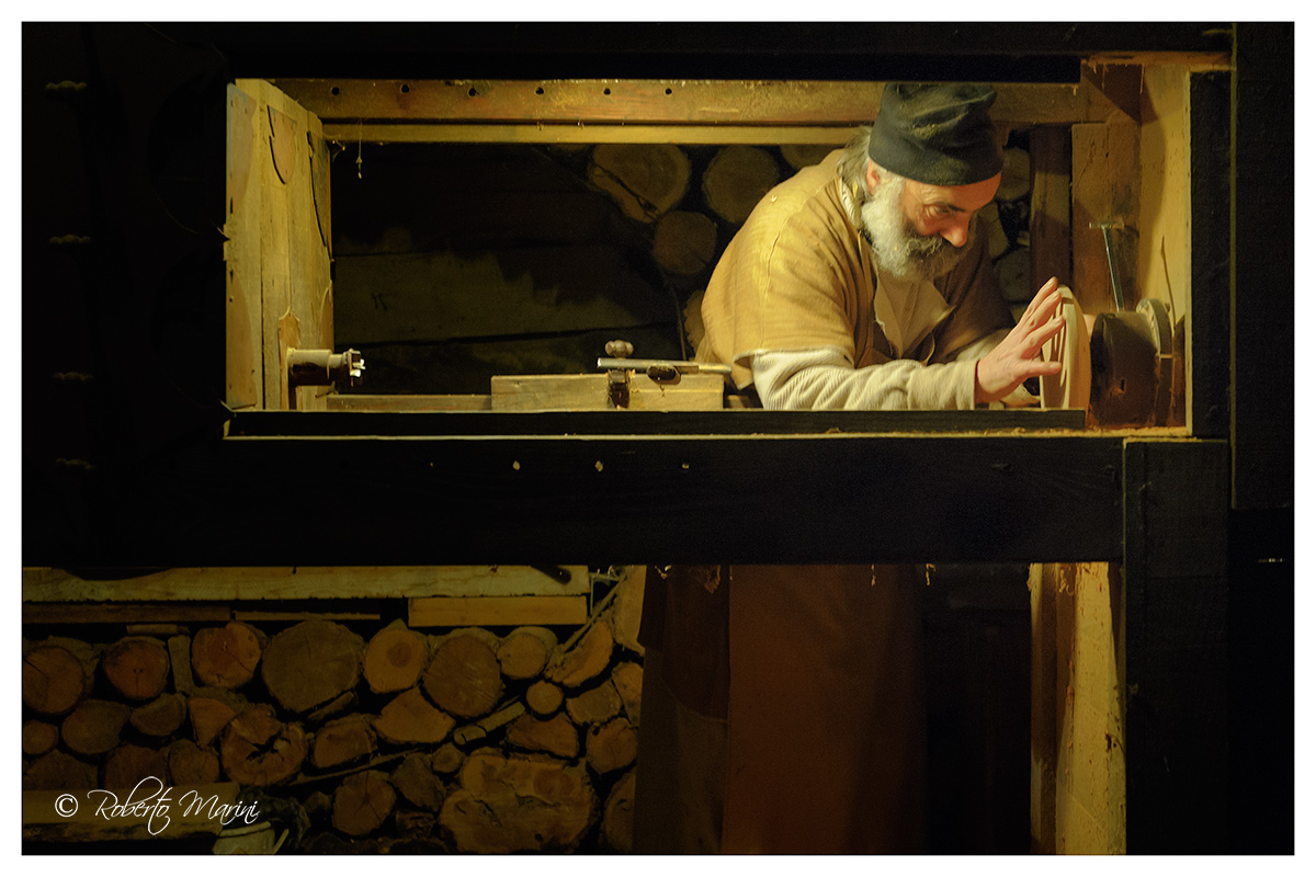 Moments of Living Crib Villongo