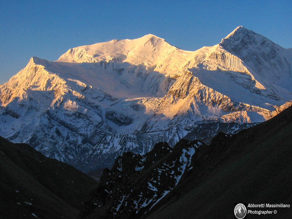 Anapurna-3-and-gangapurnacrw