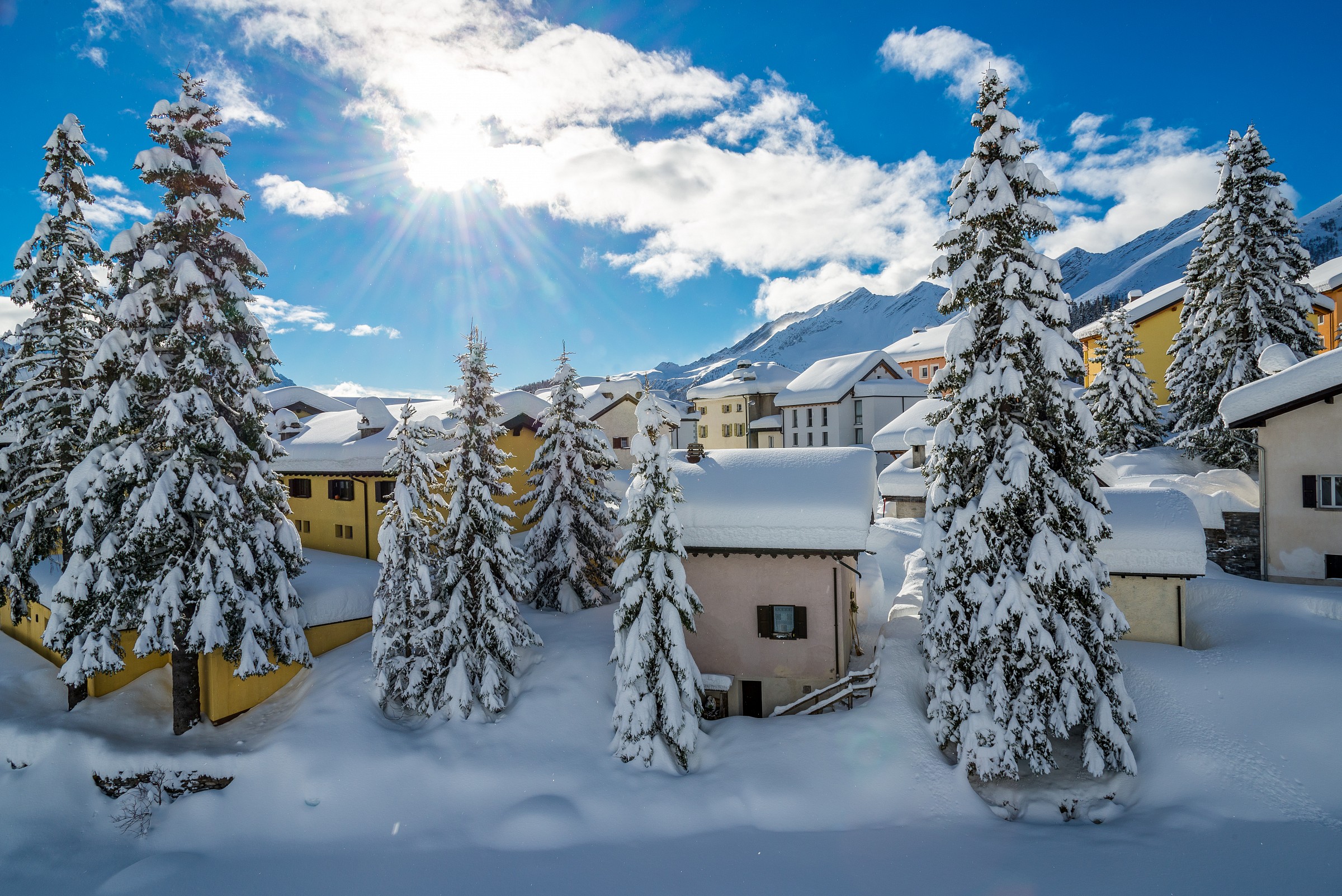 closed for excessive snow