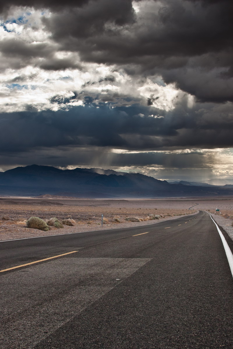 Death Valley on the road