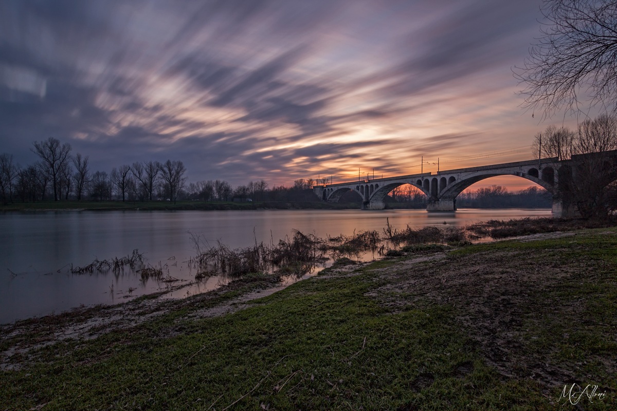tramonto ponte di pietra