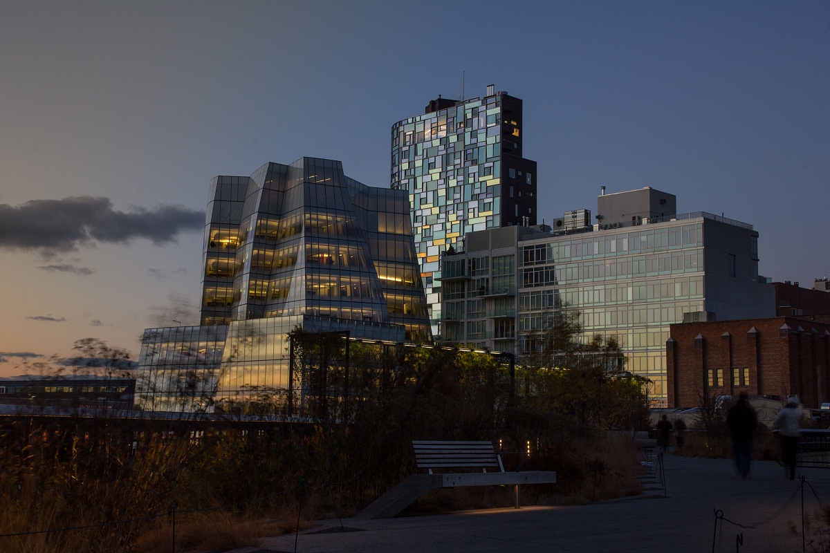 Reflections at sunset on the high-line