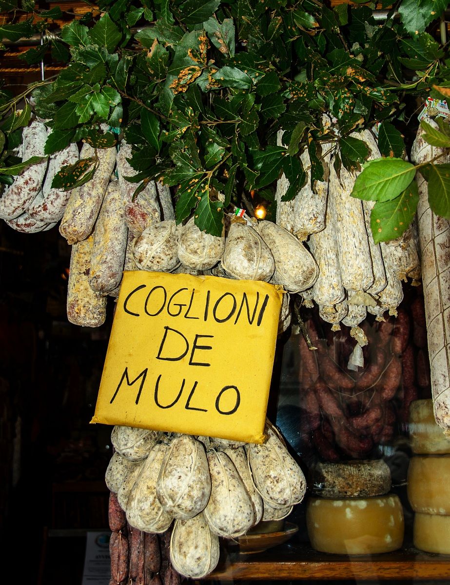 The specialties' of Norcia .....