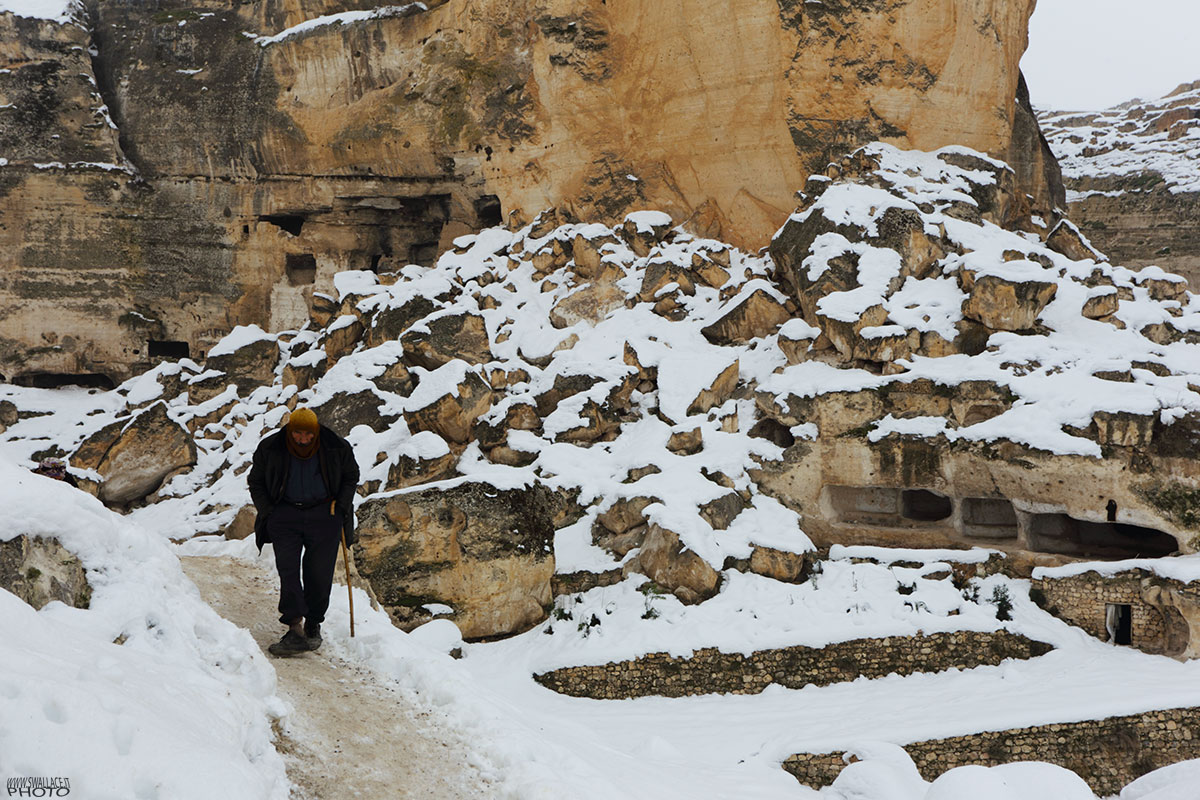 An old pastor in the town of Hasankeyf.