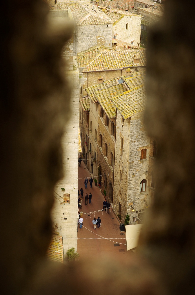 Spying dallatorresgimignano