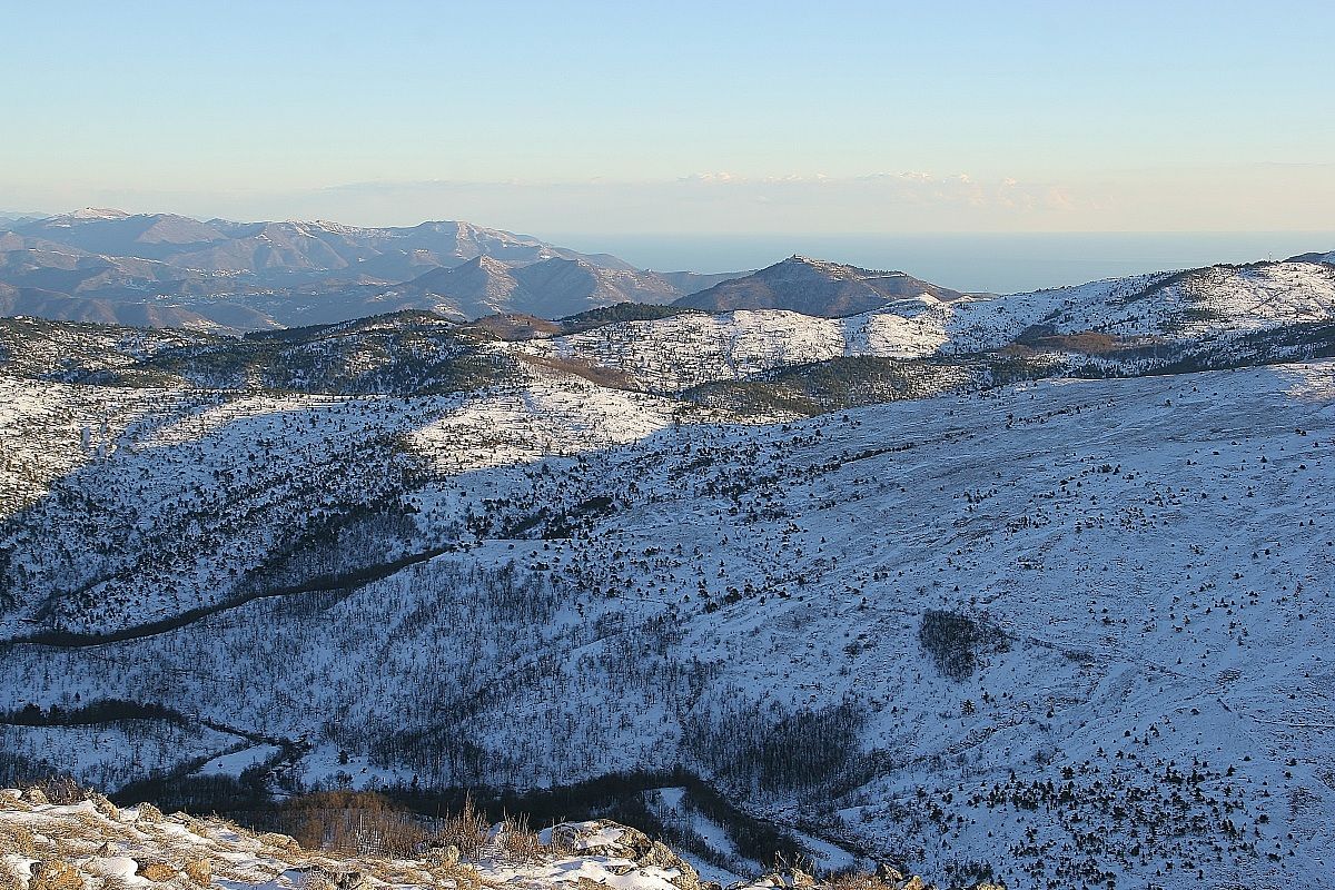 sguardo sul santuario Madonna della Guardia