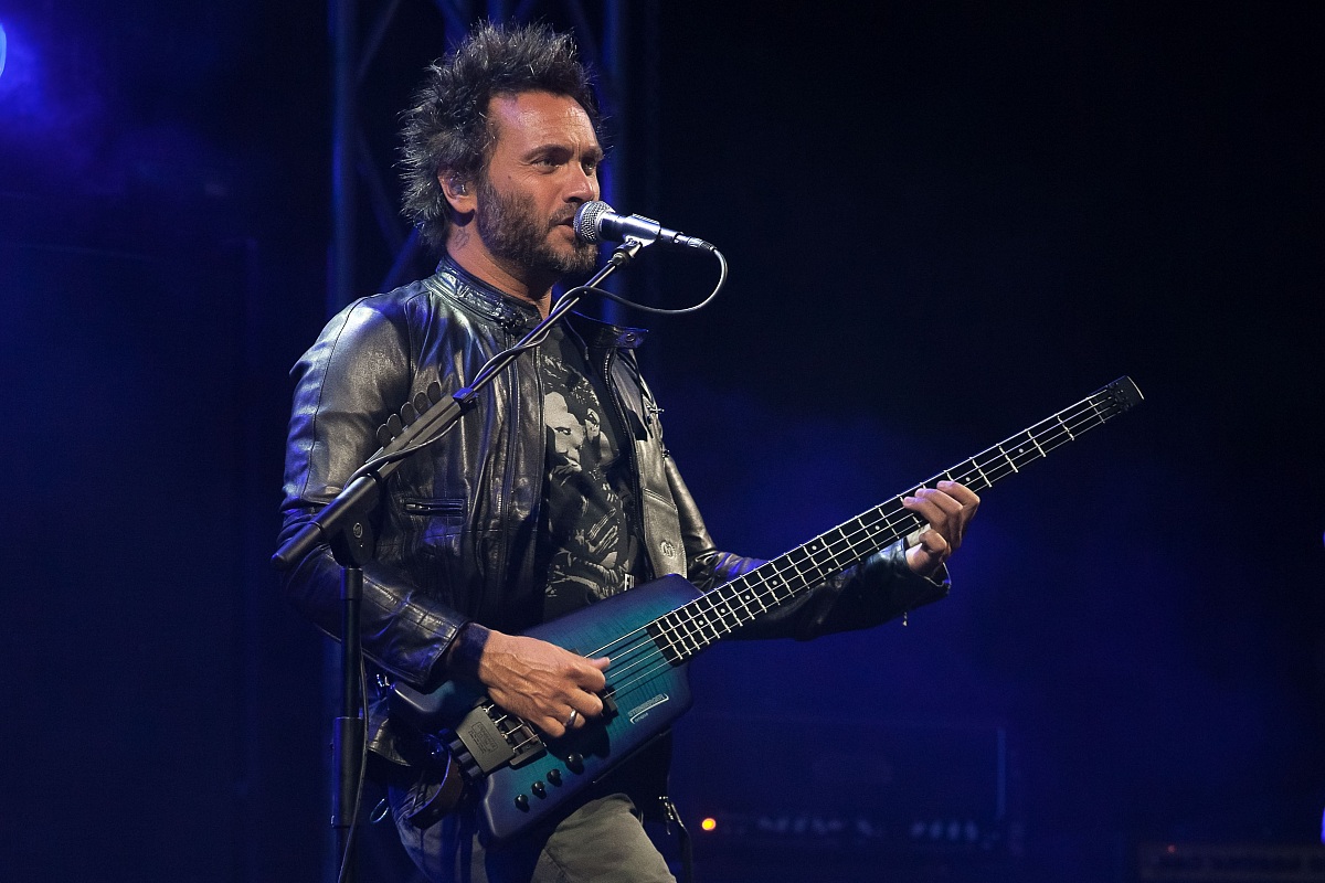 Nek in concerto ........