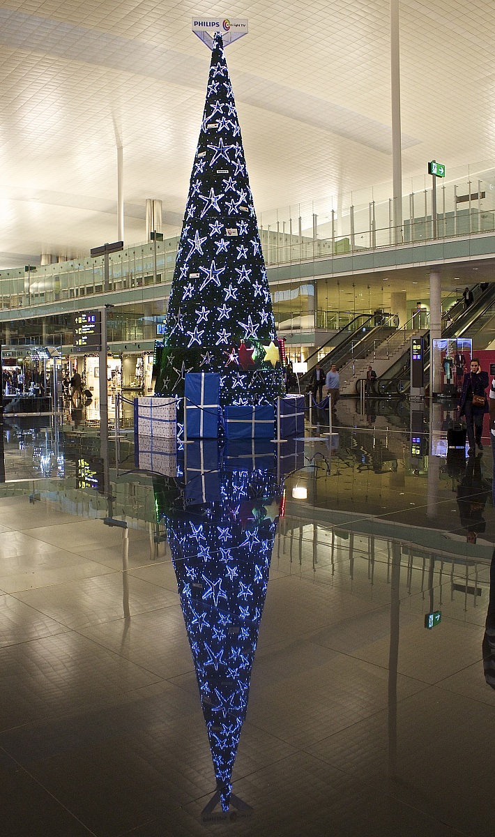 Christmas at the airport (Barcelona)