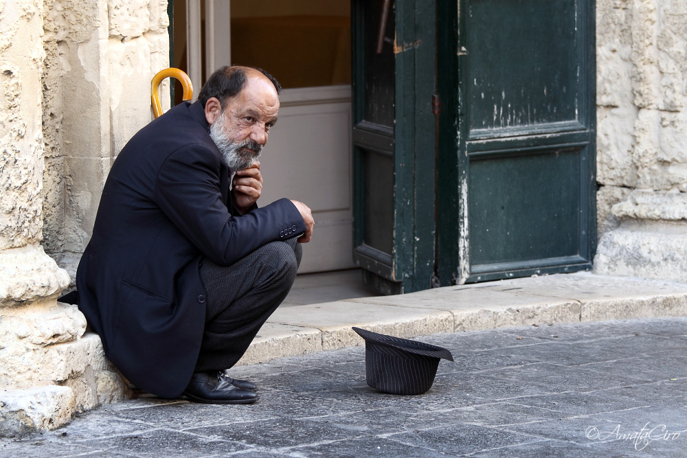 Povertà ma con eleganza