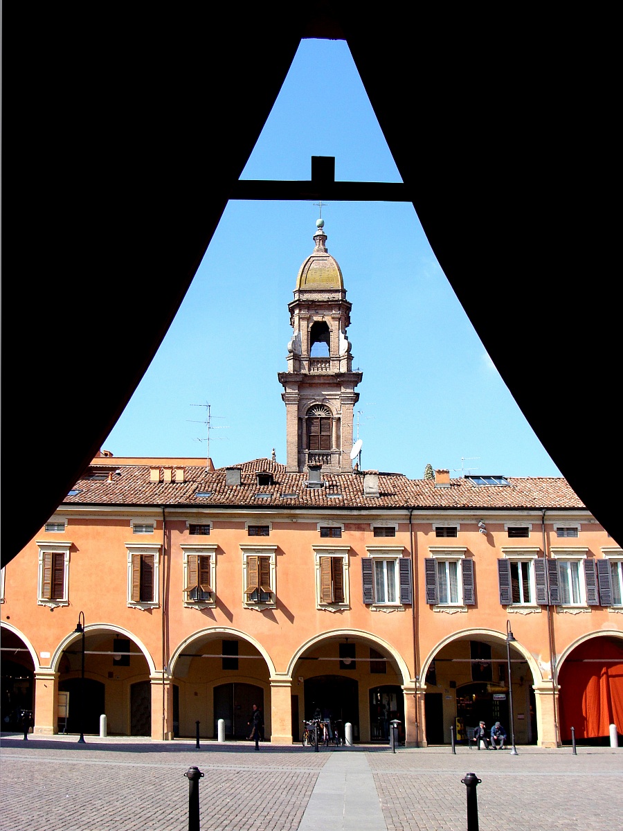 The curtain of Sassuolo