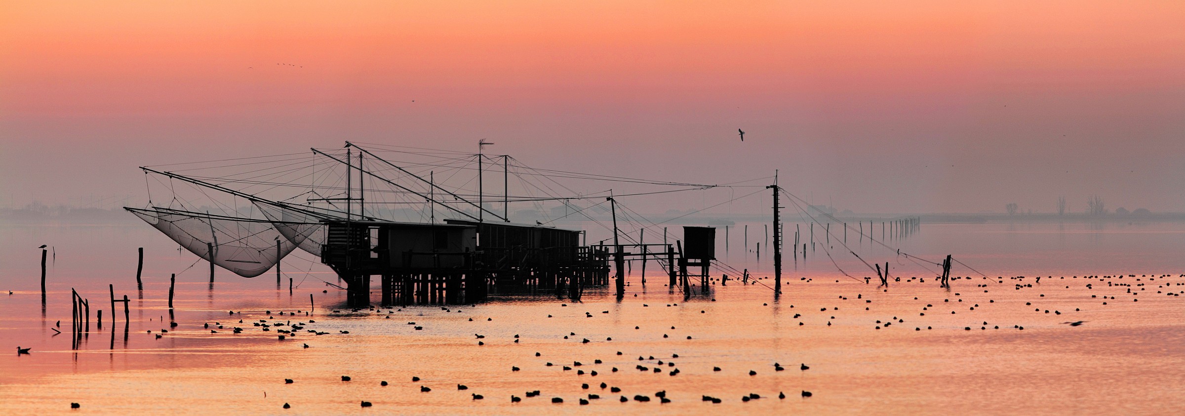 Alba a Comacchio, laguna