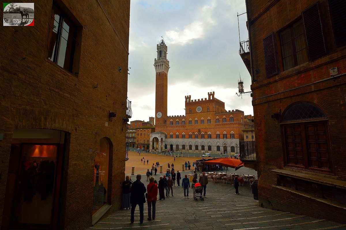 Siena Piazza del Campo