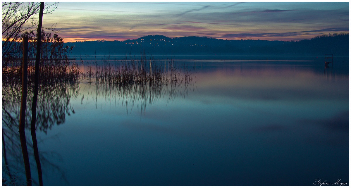 Lago di Varese (l'alba)