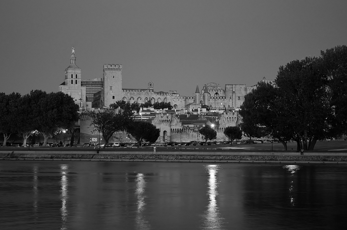 Avignon BW