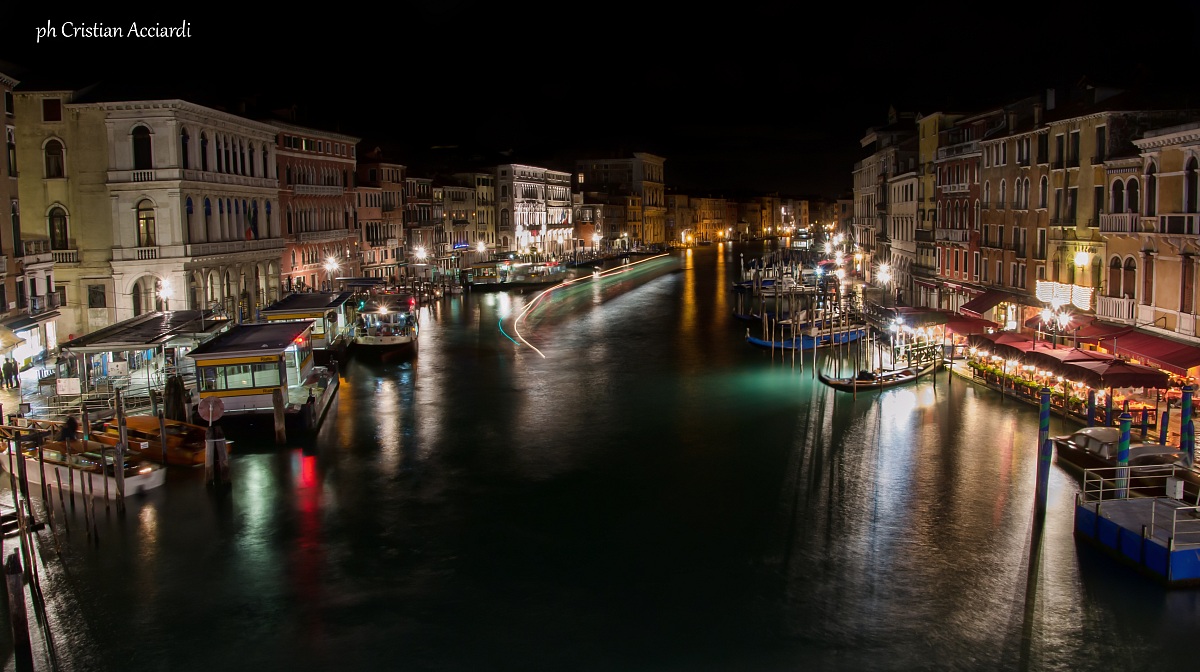 the grand canal painting from night lights