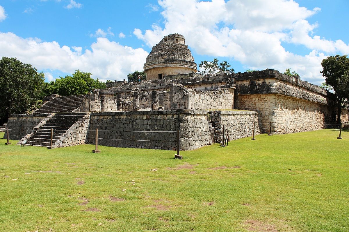 Mexico and the observatory clouds