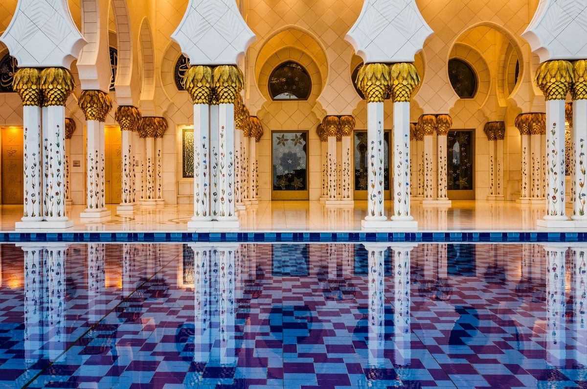 Abu Dhabi - Sheikh Zayed Grand Mosque