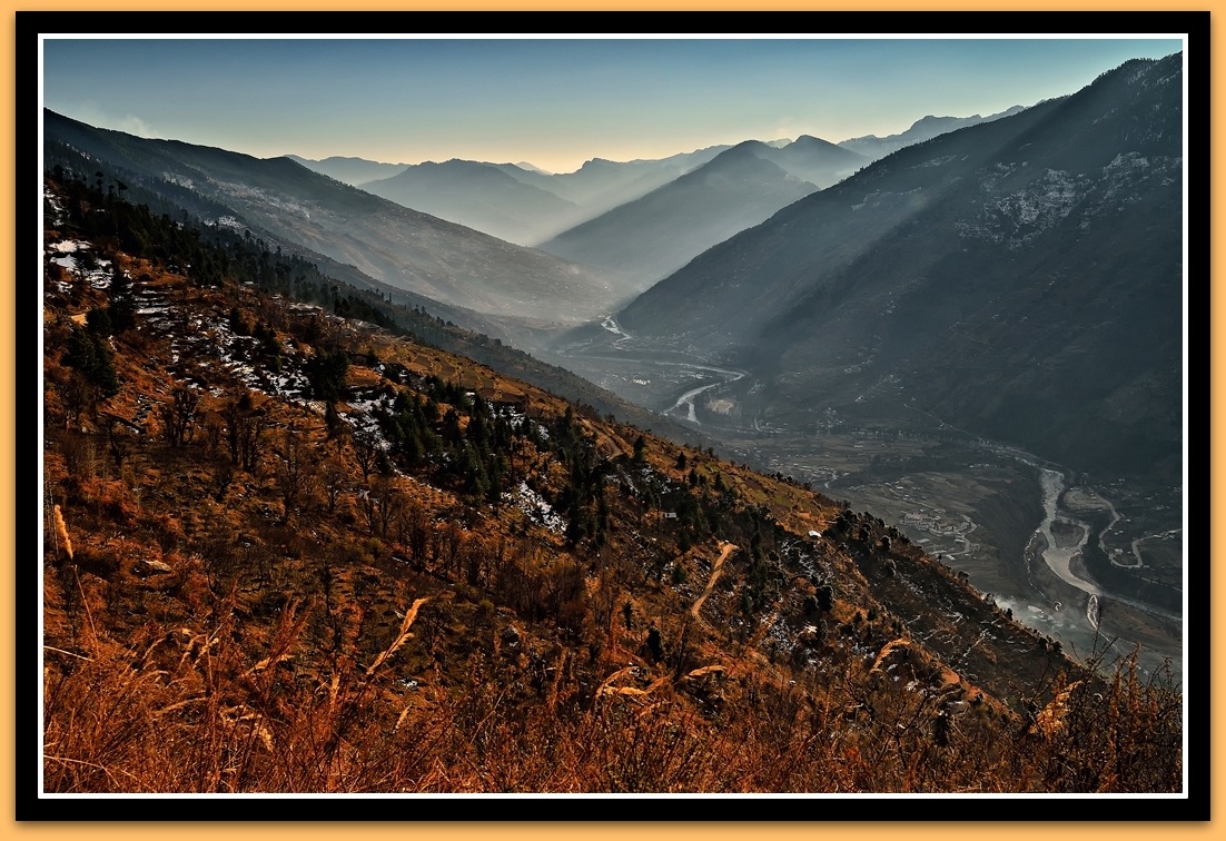 Valley Of Gods ...kullu as viewed from Kotadhar..