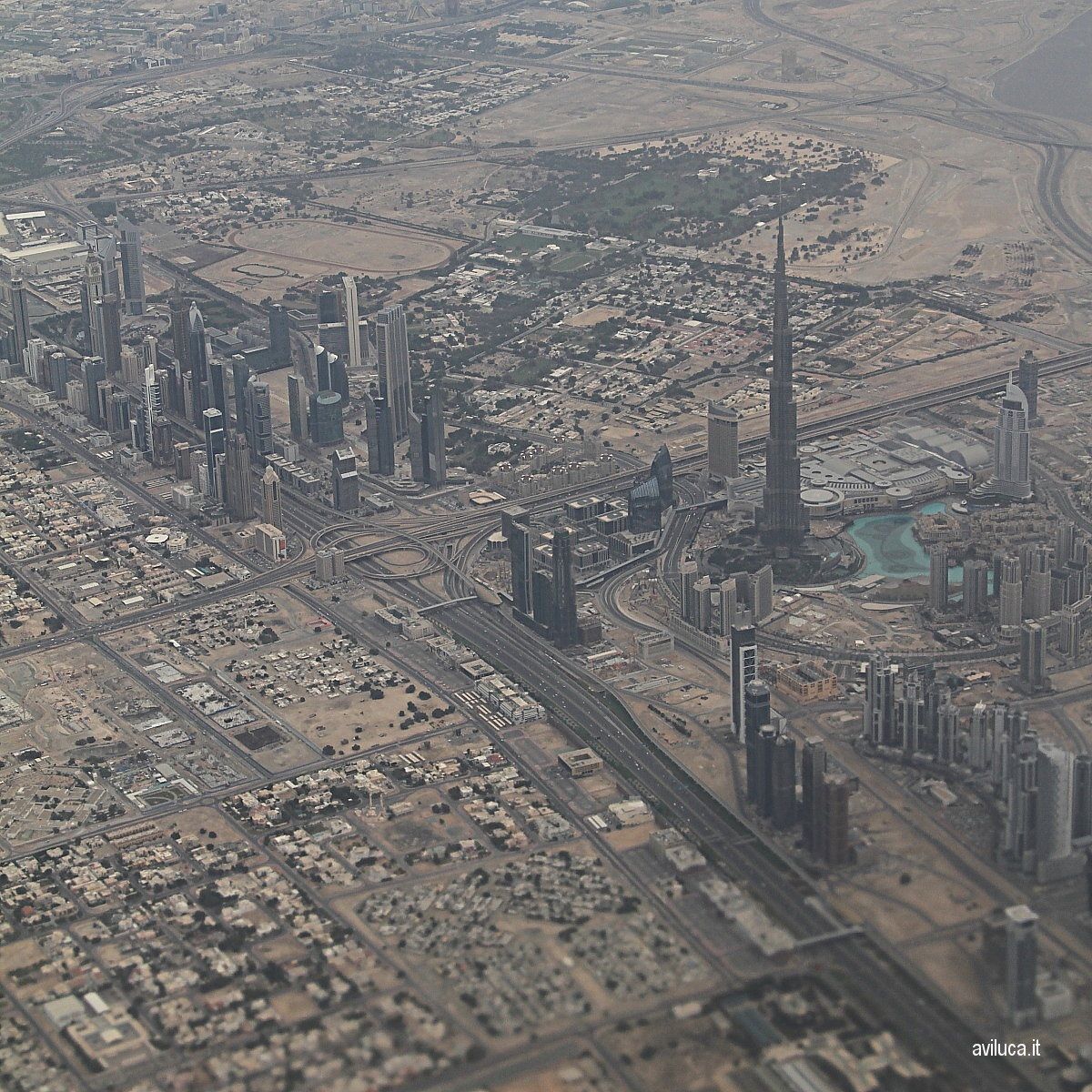 Dubai from the plane ...