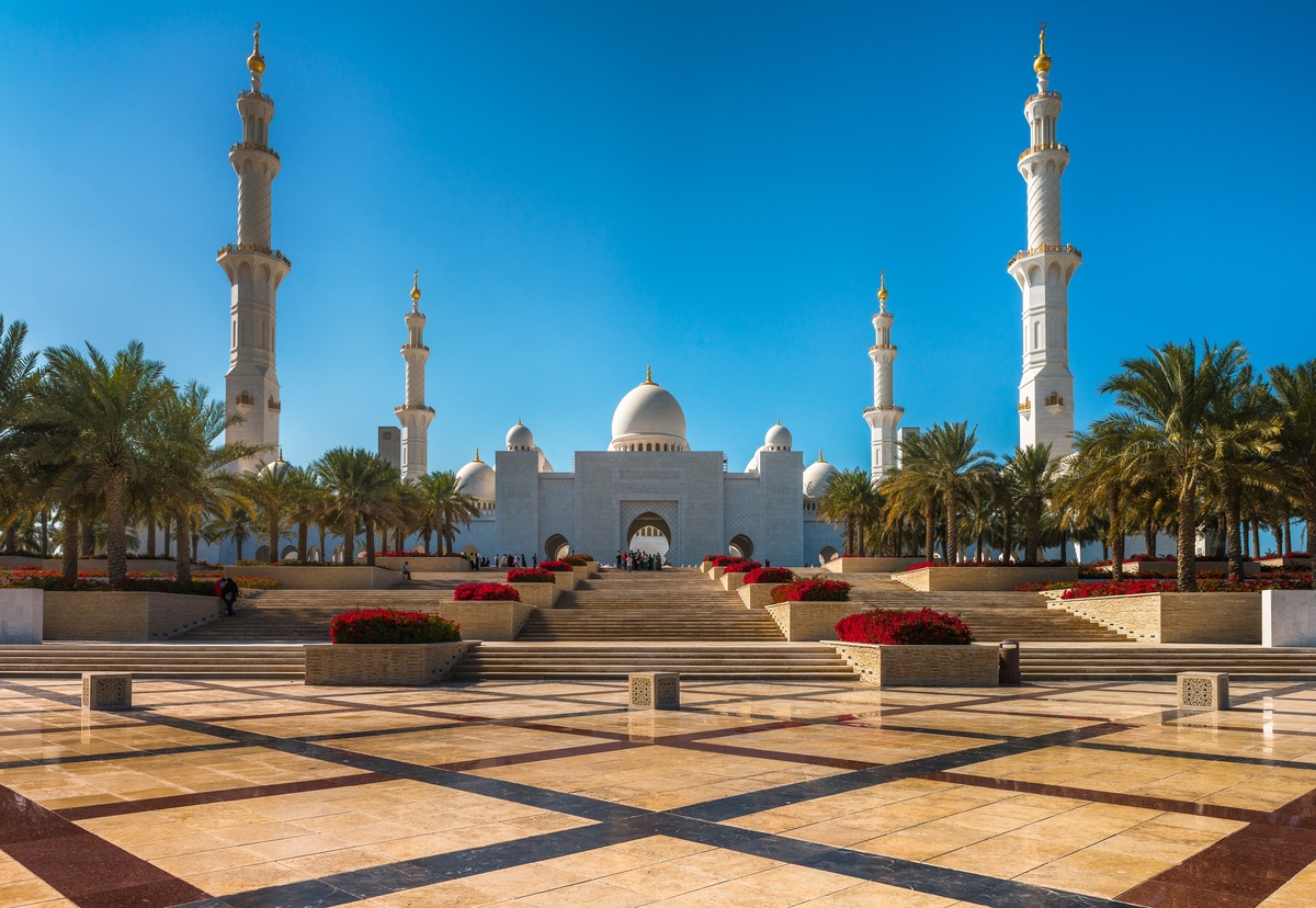 Abu Dhabi - Sheikh Zayed Grand Mosque