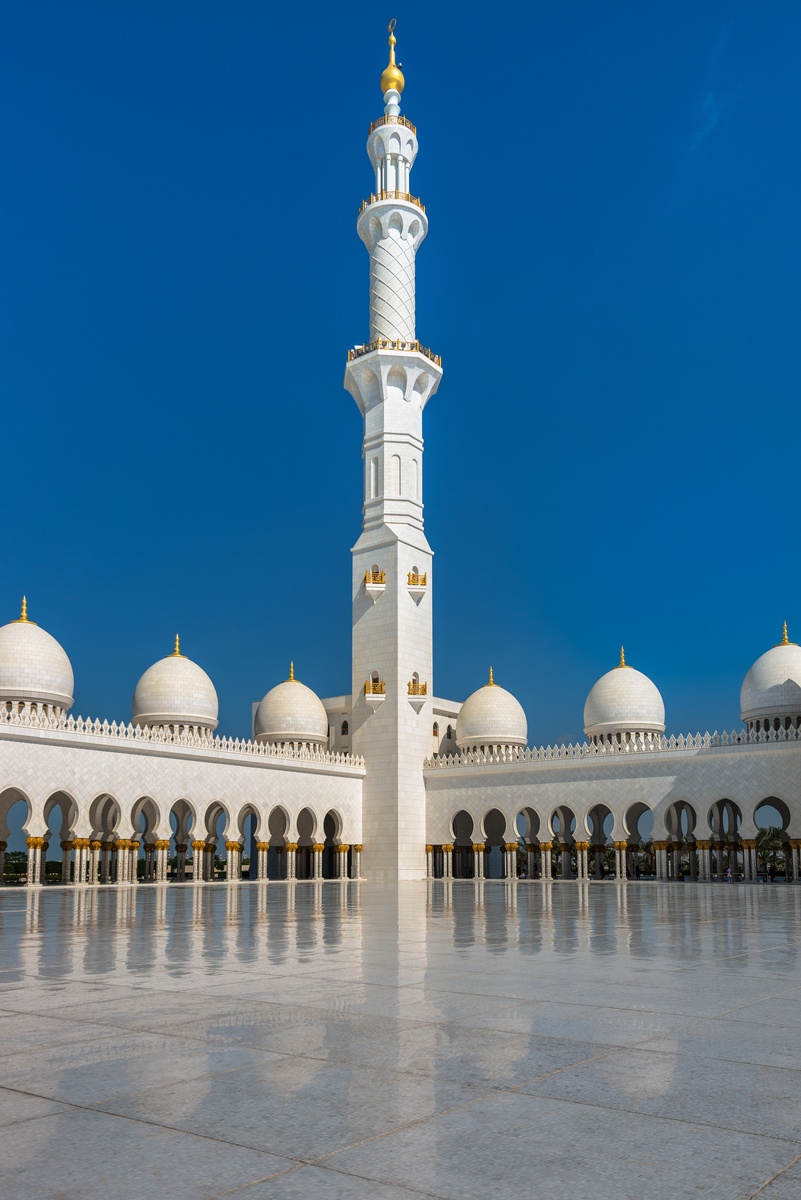 Abu Dhabi - Sheikh Zayed Grand Mosque