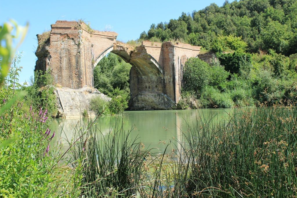 ponte sul fiume Merse