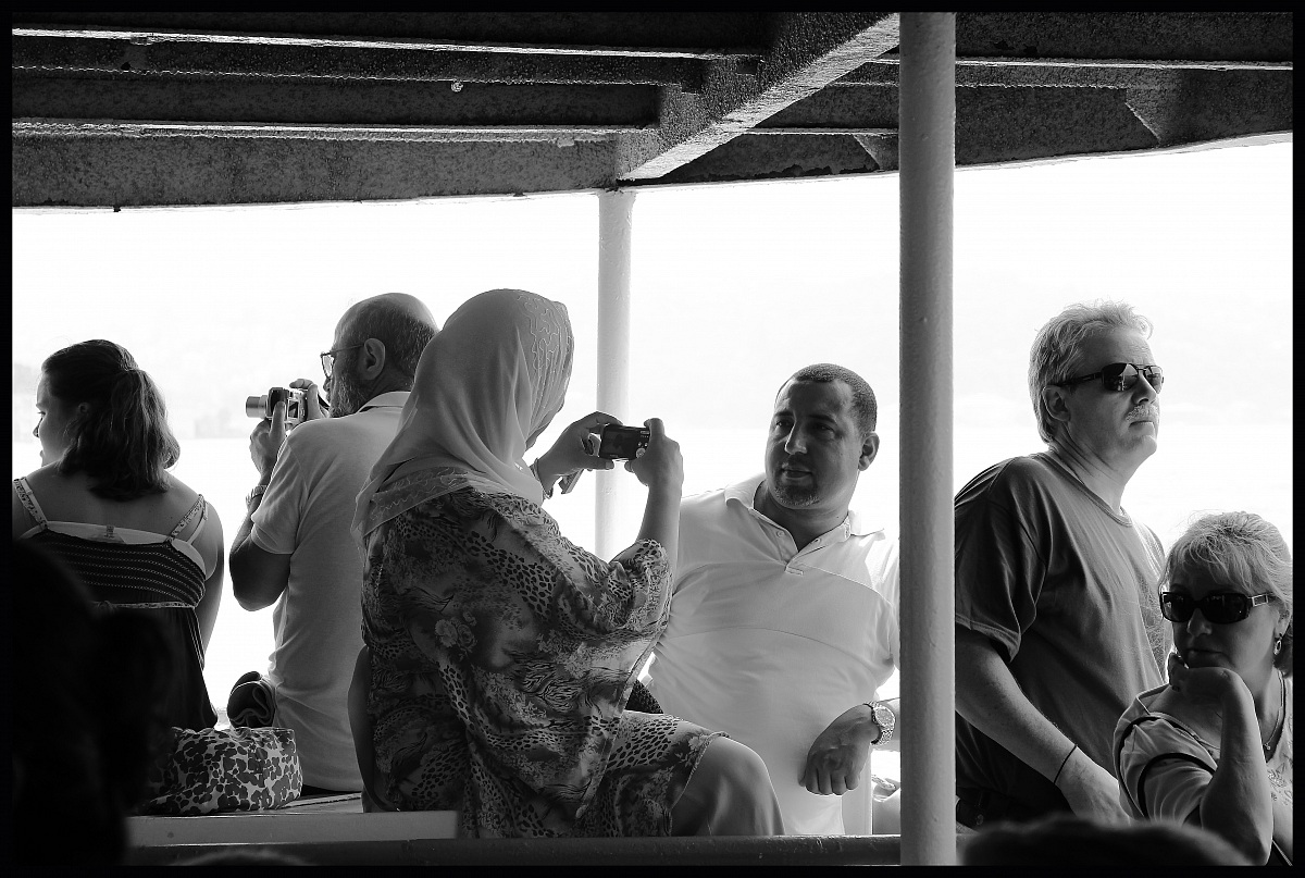 New millenium tourists