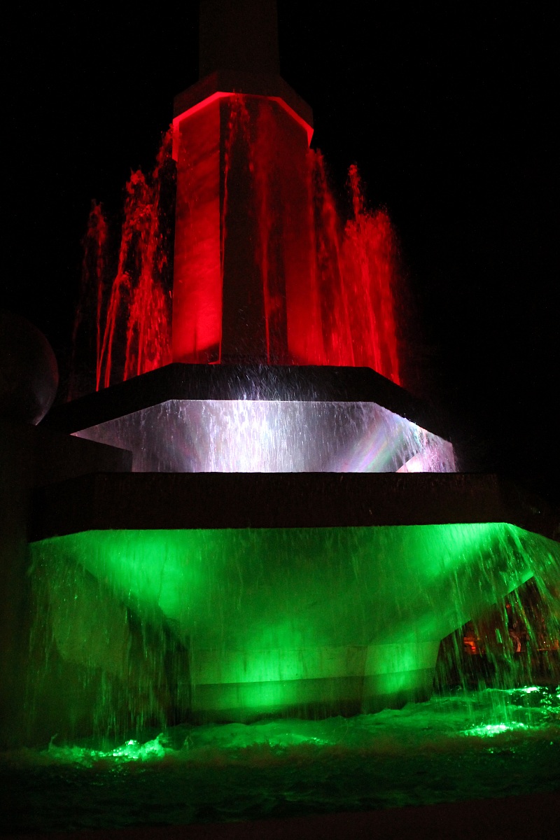 fountain of the station w ... Italy!