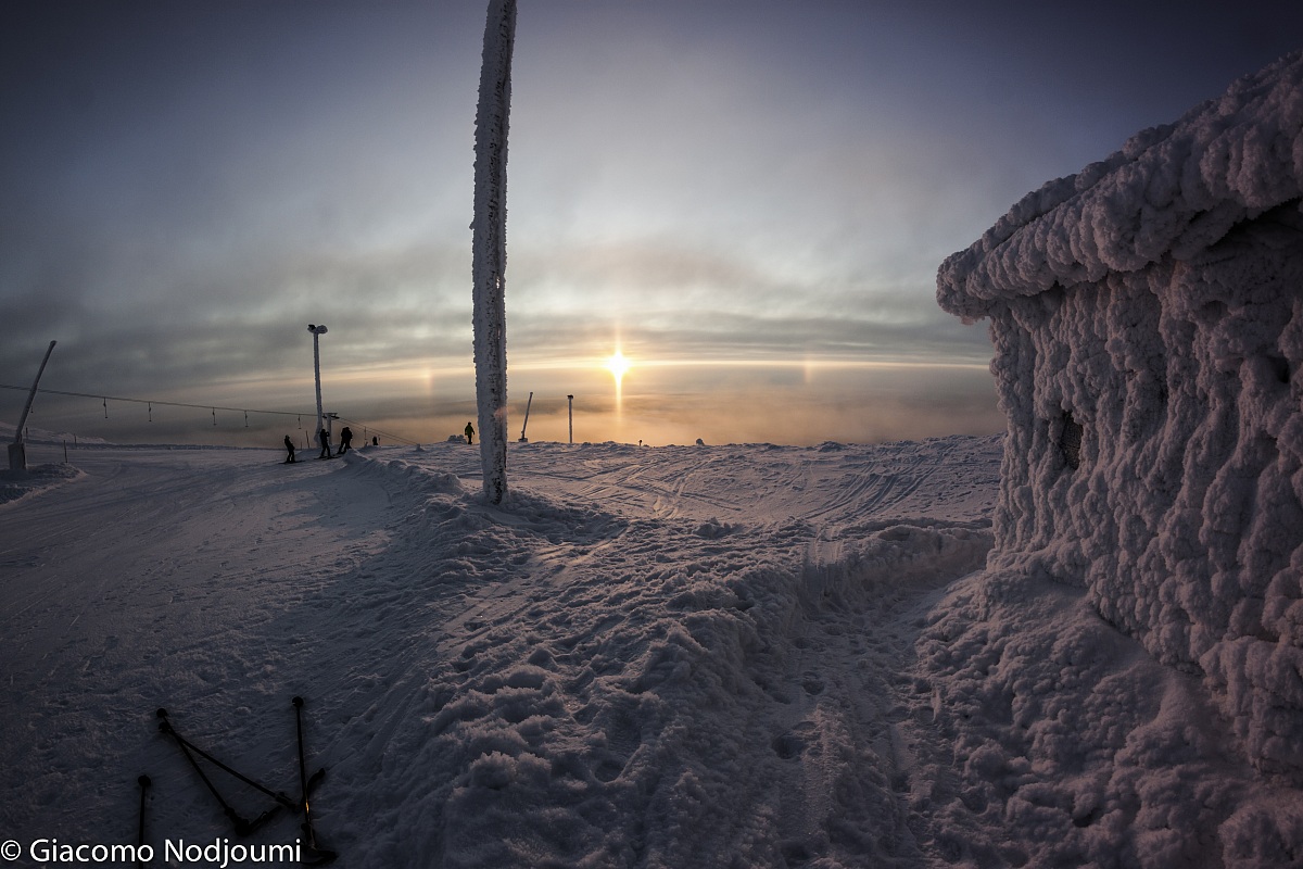 Sunset below the rainbow