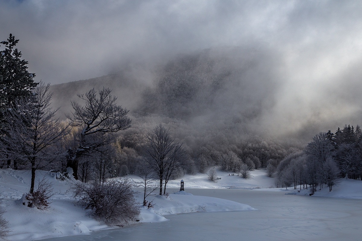 Lago Calamone e Monte Ventasso