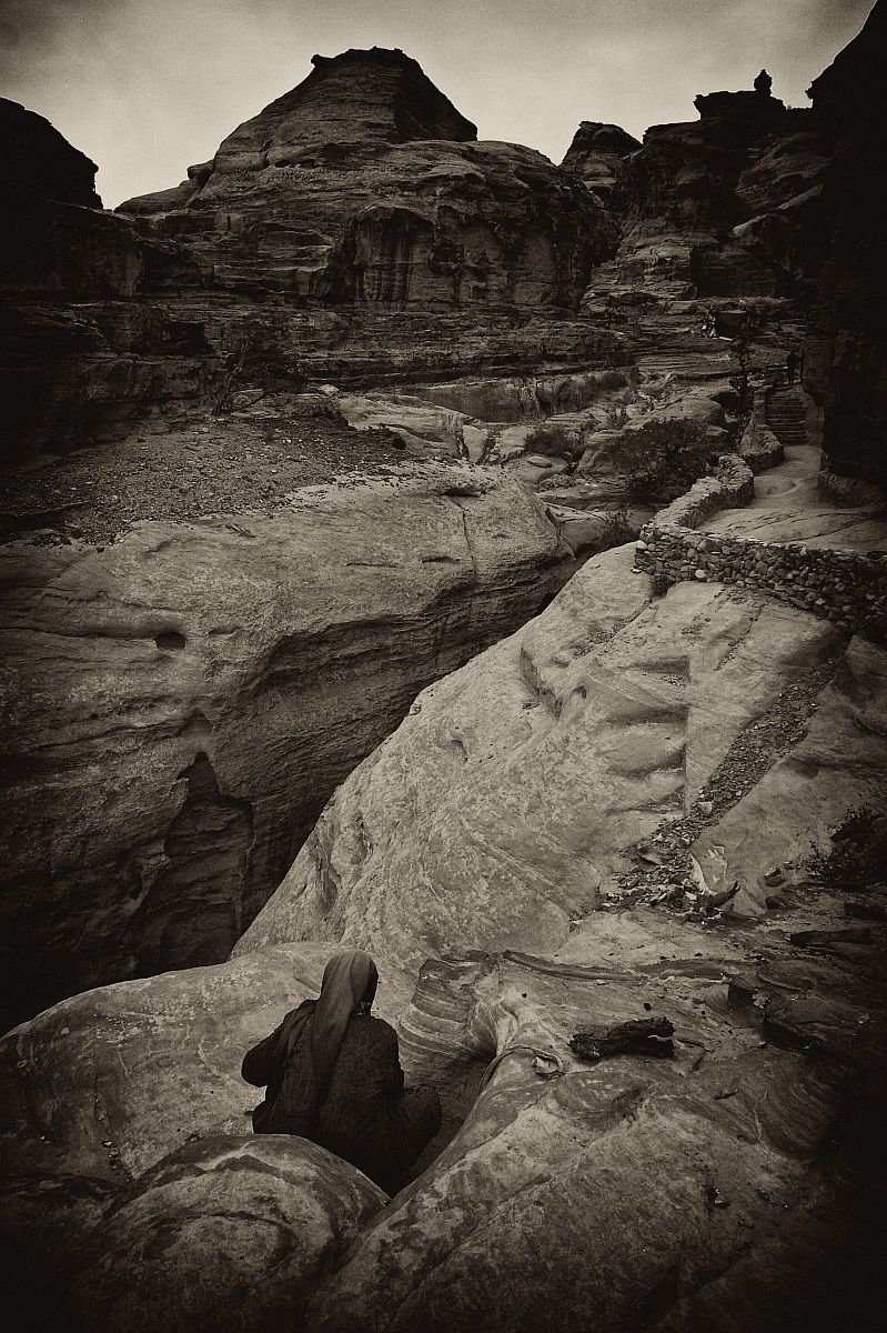 Old woman in Petra