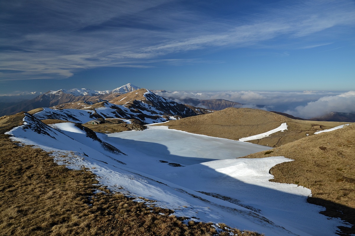 Lago Scaffaiolo ghiacciato