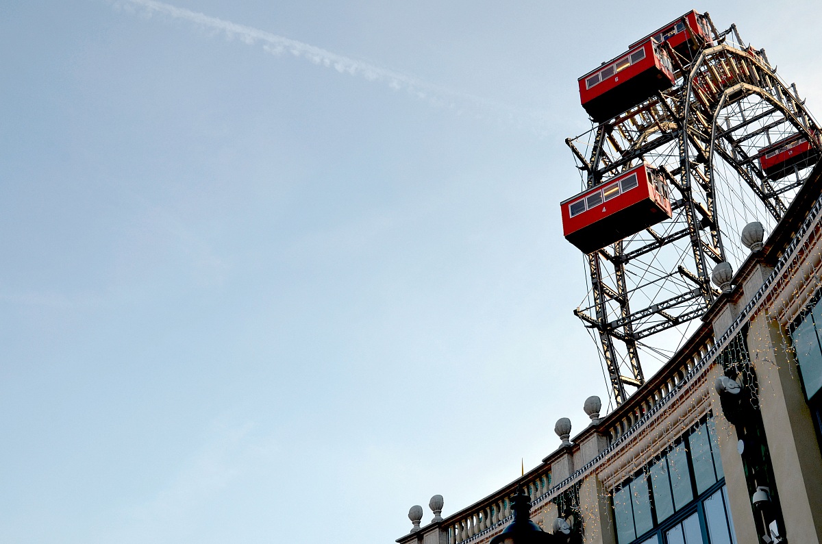 the district cheerful