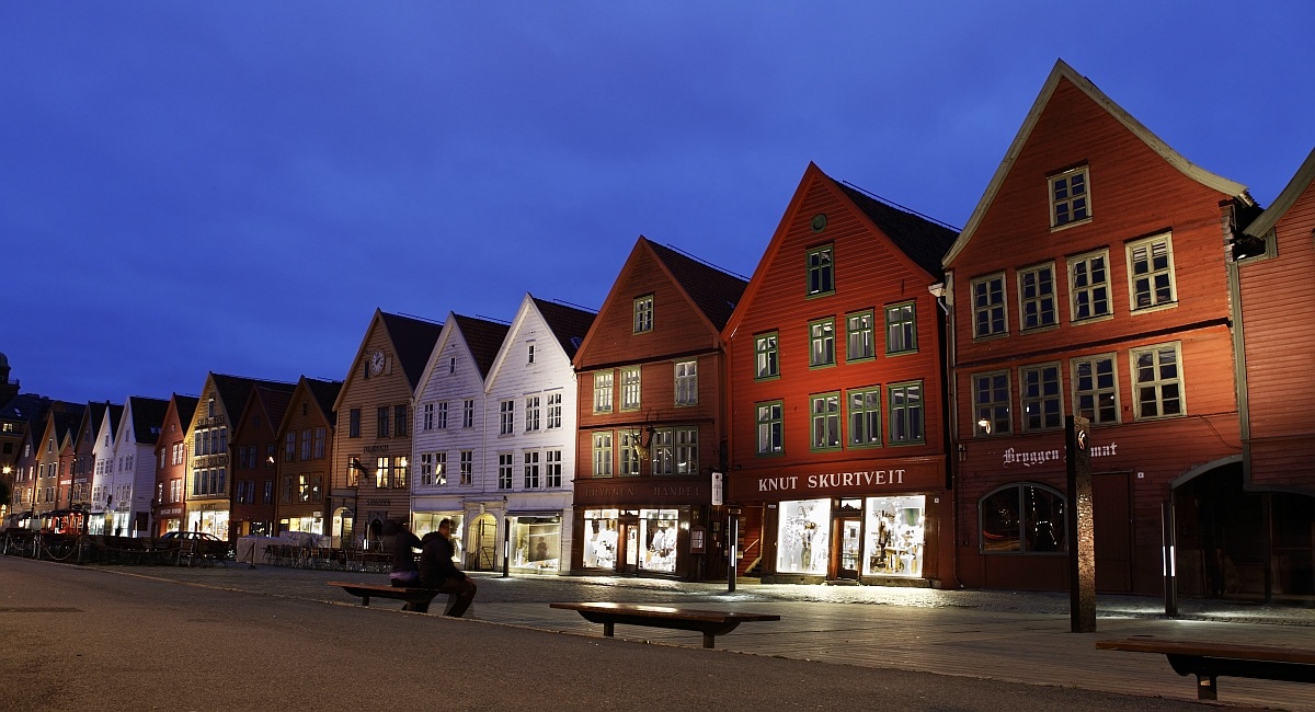 Bryggen, the blue hour